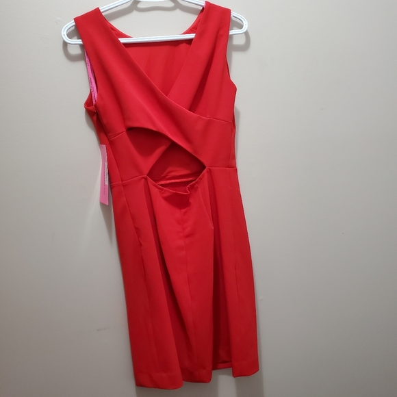 Betsey Johnson NWT red cross-strap back dress - Picture 4 of 8